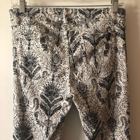 Joe’s Jeans sz 27, beautiful print - Picture 6 of 7